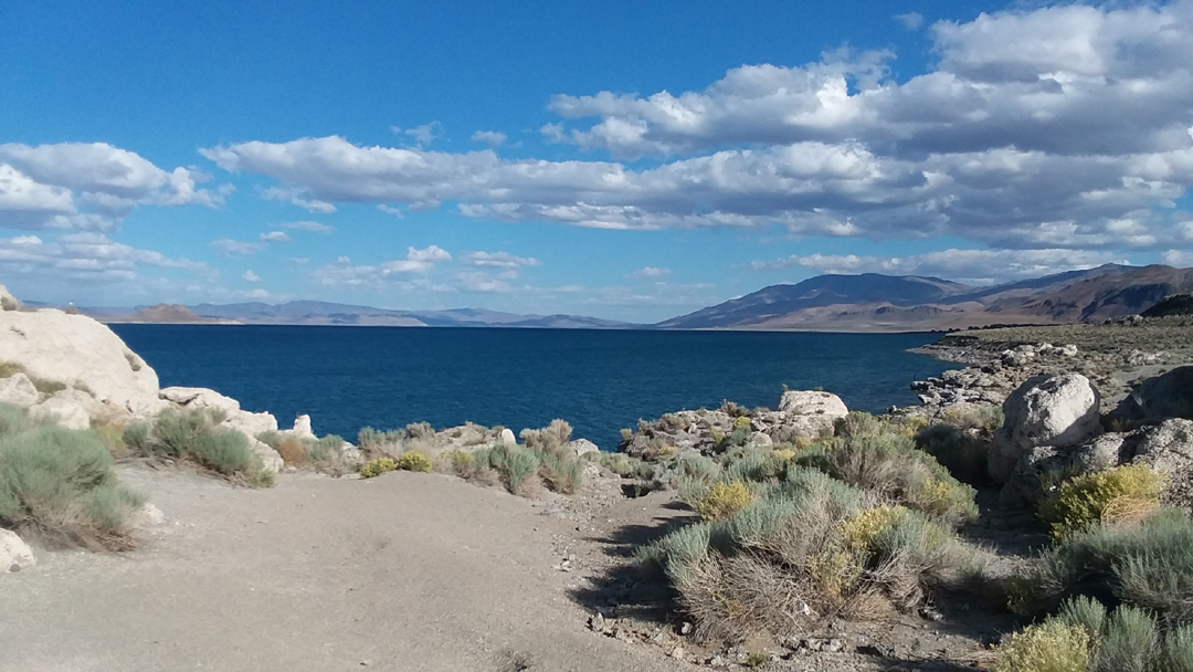 pyramidlake10